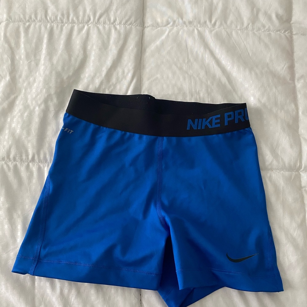Nike Spandex Shorts(Medium)